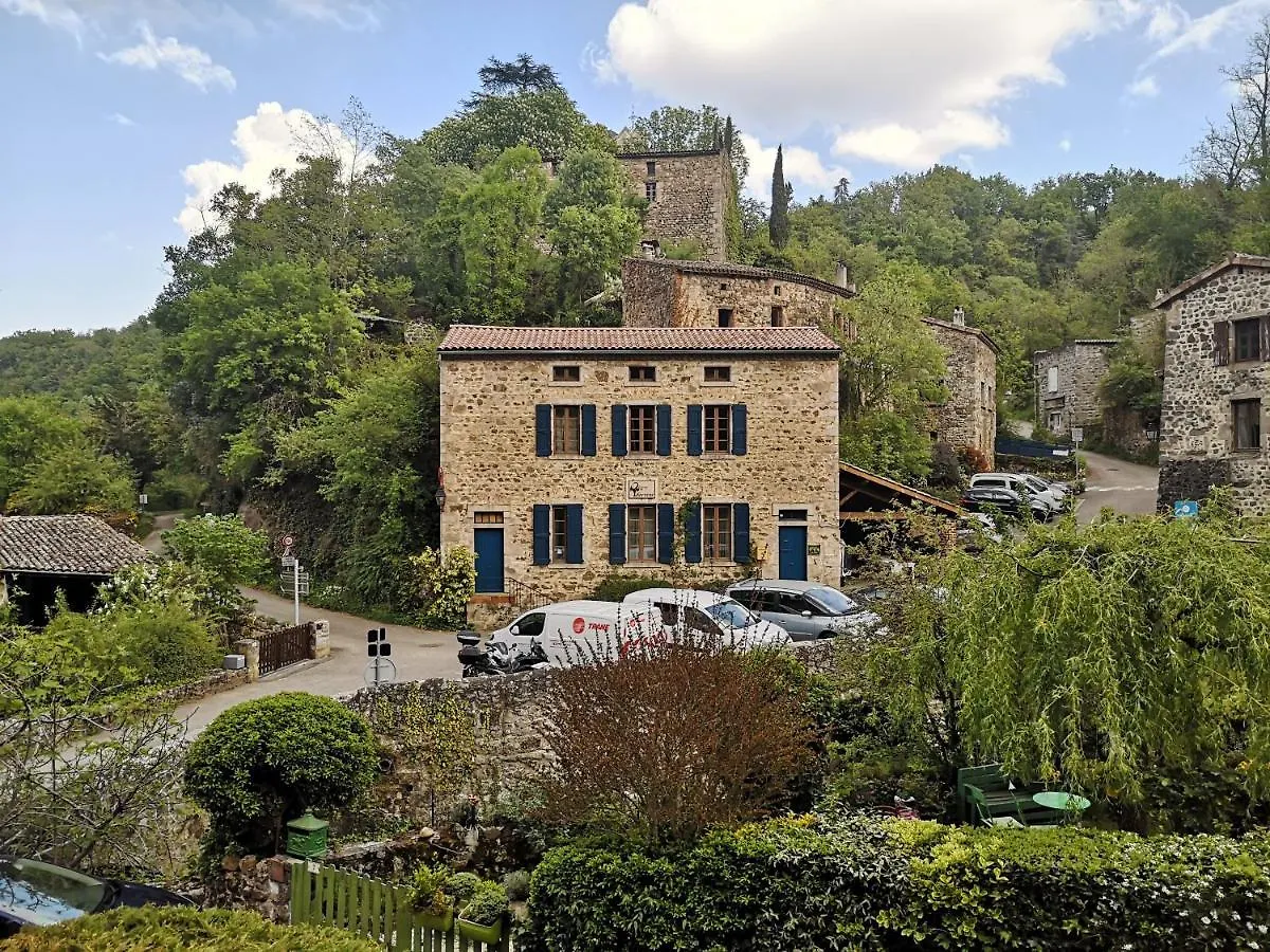 Chambres Auberge De Thorrenc 0*,
